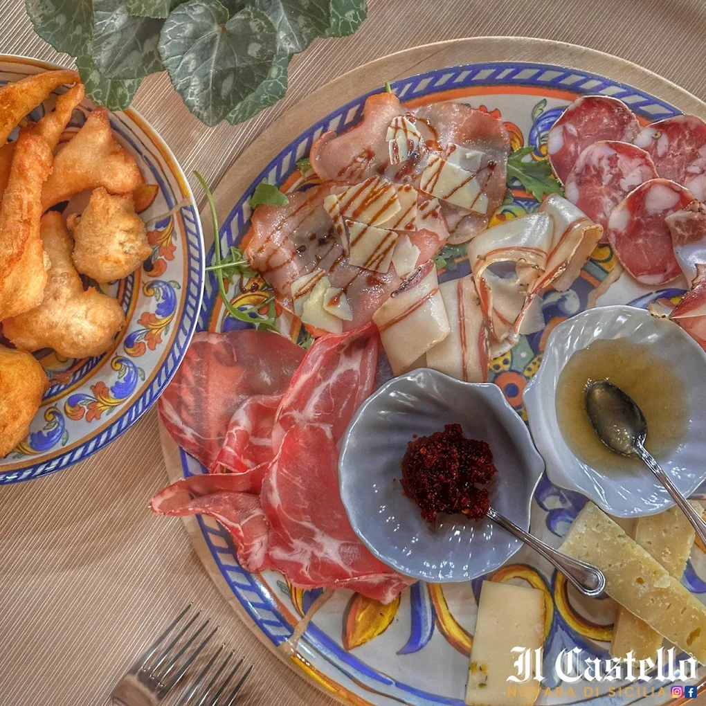 Ristorante a Novara di Sicilia Ristorante a Novara di Sicilia